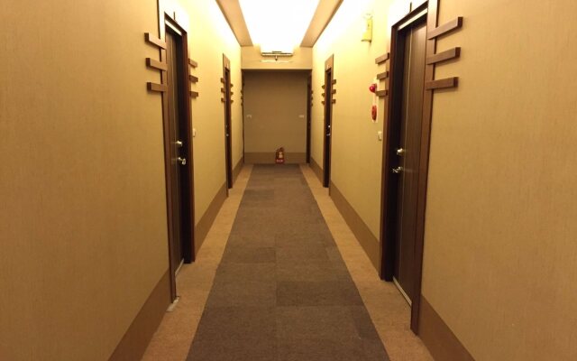 Hefong Deyang Hotspring Hotel