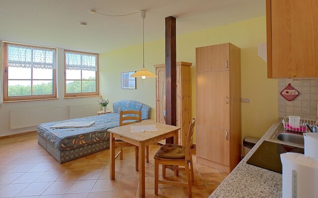 Lovely Apartment in Kägsdorf With Garden