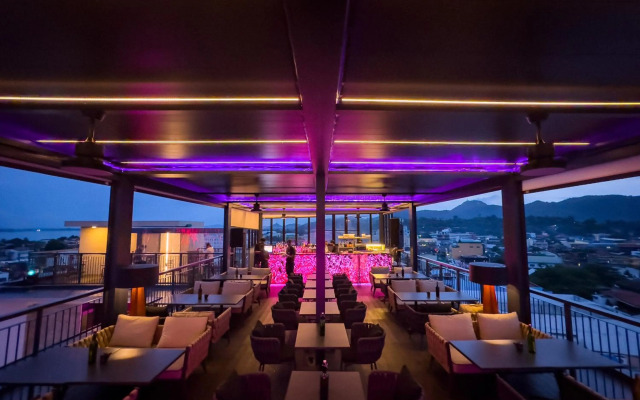 Hotel XYZ