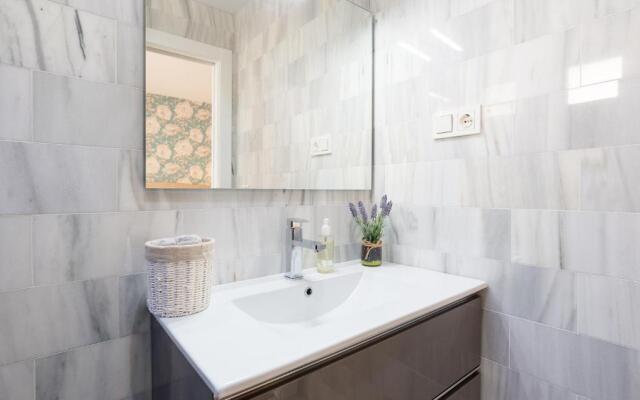 Urbe10 Blasco de Garay 4 Bedroom Apartment