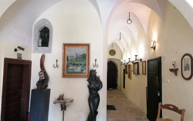 Gothic House Apartments