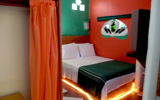 Aos Sinos dos Anjos Art Hotel