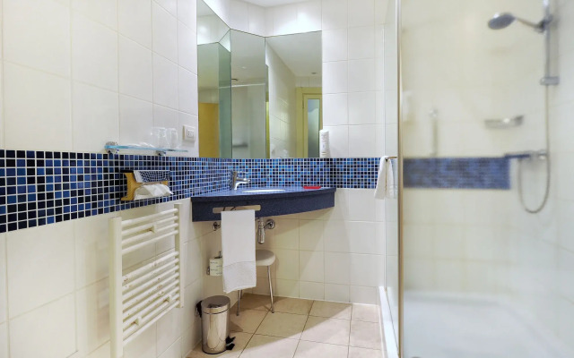 Bes Hotel Bergamo West
