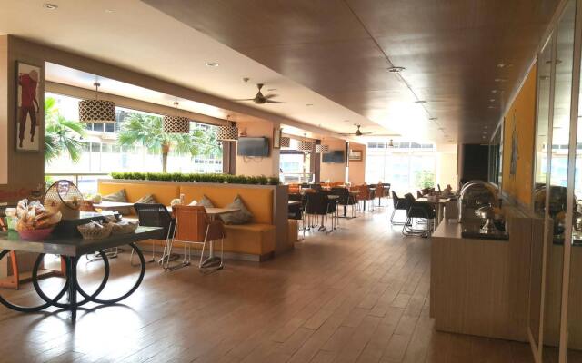 Centro City Service Apartment