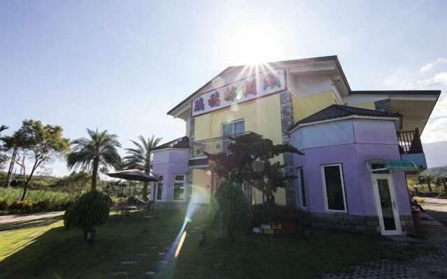 Ruisui Palm Lakes B&B