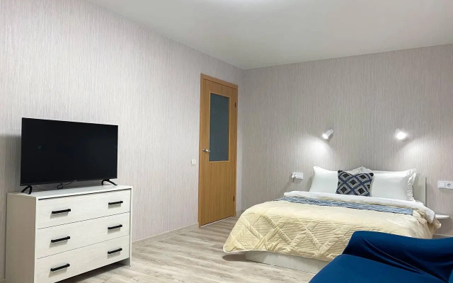 Апарт Комфорт на Большая Октябрская ул., д. 102