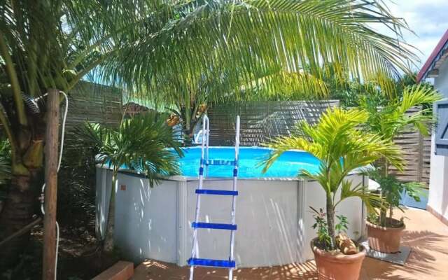 Bungalow With one Bedroom in Sainte-rose, With Private Pool, Enclosed Garden and Wifi - 4 km From the Beach