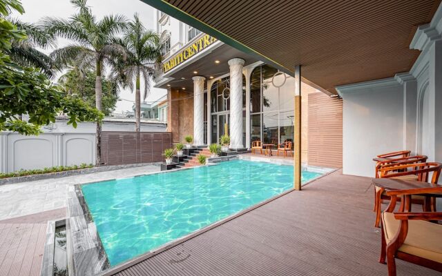 Tahiti Central Hotel