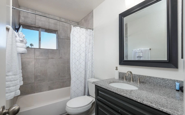 Villa Sunshine 2 Bedroom Condo by RedAwning