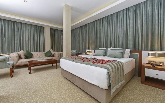 Royal Sweet Hotel