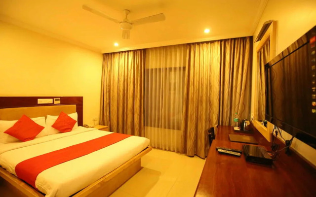 OYO Premium Brigade Road 2