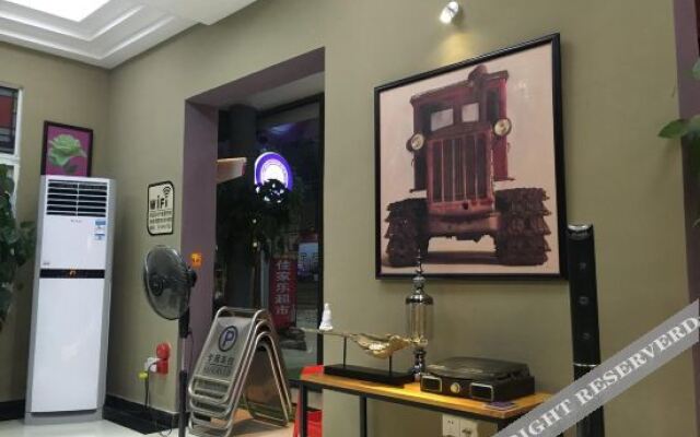 Zhimei Culture and Art Hotel
