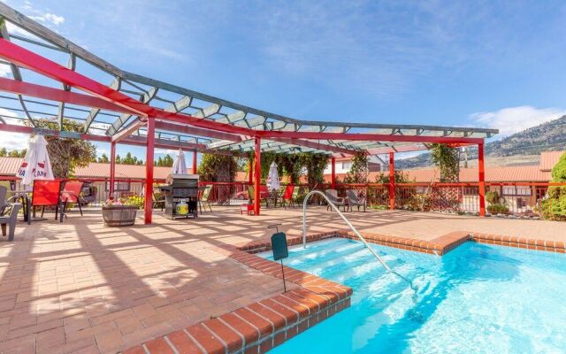 Westridge Motor Inn