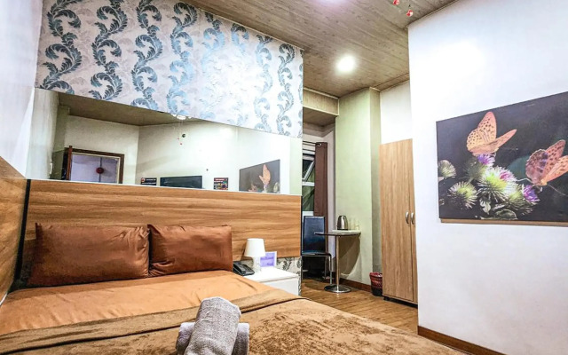 OYO 767 Hotel Urban - Khotel Kurban Hotel
