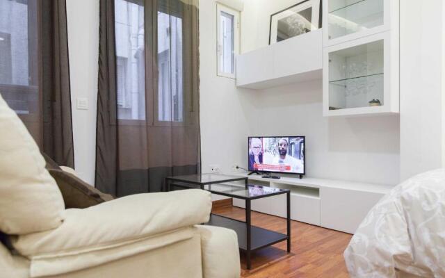 For You Rentals Plaza Dos de Mayo Apartment DP13