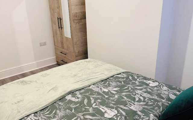 Chaucer House Retreat - Leicester