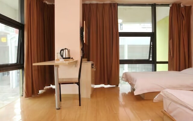 Lanqin Hotel