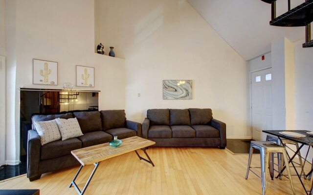 AustinStays 4 Bedroom Downtown Suite