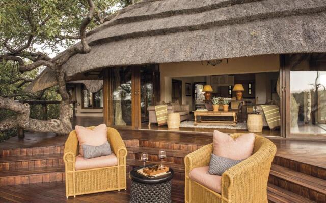 Tuningi Safari Lodge