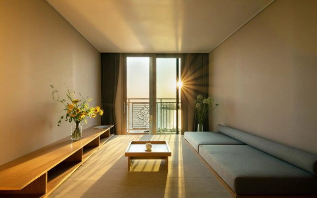 The Weekand Resort