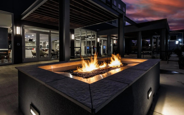 Courtyard by Marriott Pensacola I-10 West