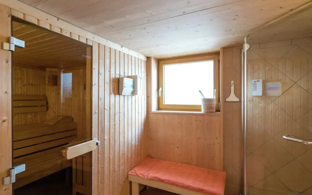 Hilltop Apartment In Taxenbach With Sauna