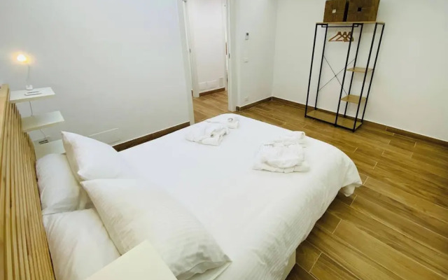 Prestigious Villa Olimpo With Pool And Sea View