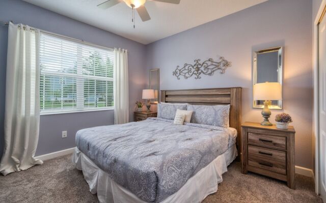 Stunning Home With Private Pool Near Disney