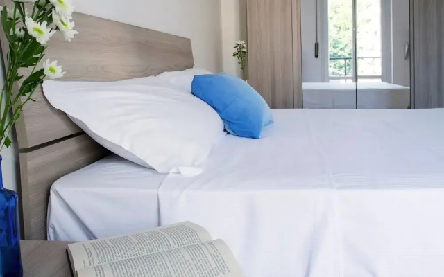 ALTIDO Como Modern Flat