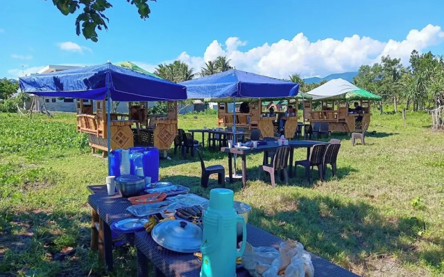 The Waves at Socorro Baler- Hotel A