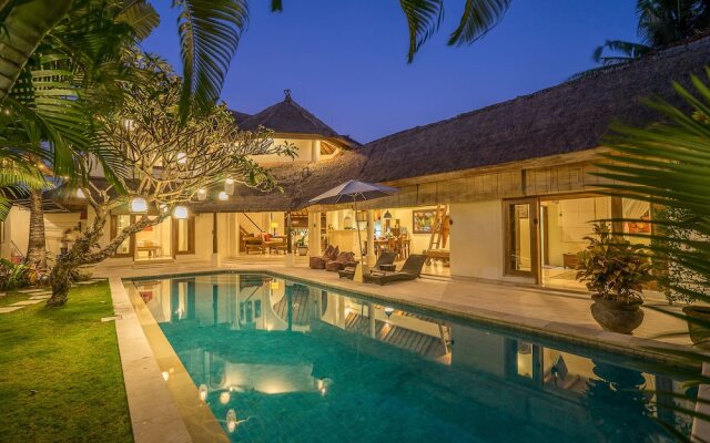 Villa Umah Maya