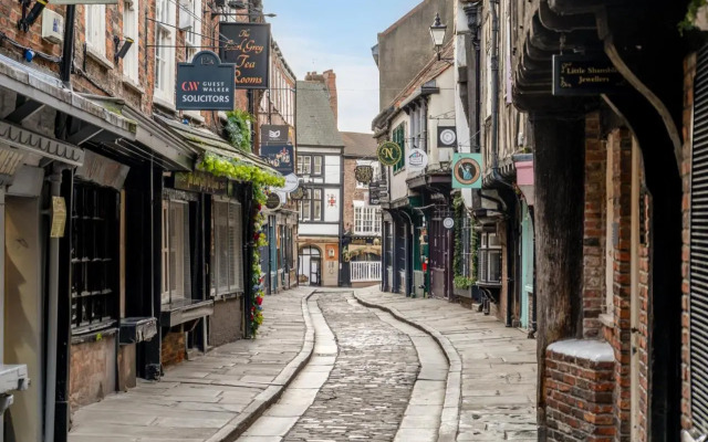 The York Suite, The Shambles