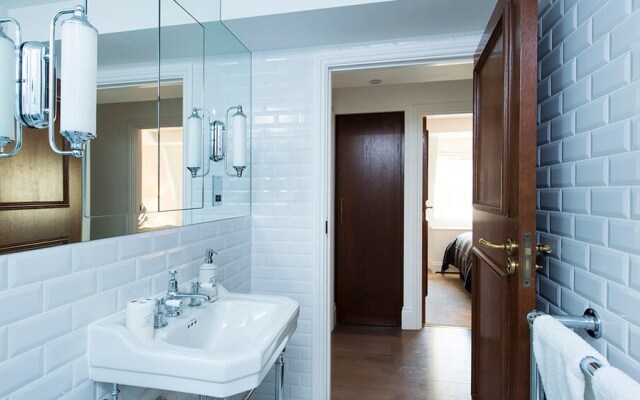 Contemporary 2 Bed Flat- Heart of Covent Garden