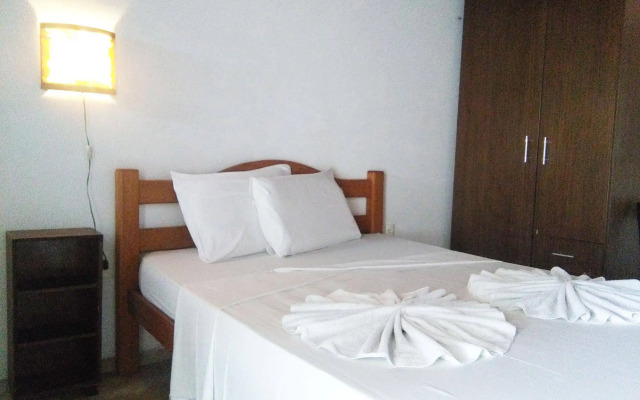 Pousada Beijos y Abraços