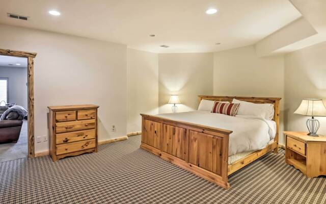 Skiing & Hiking Access: Spacious Granby Cabin!