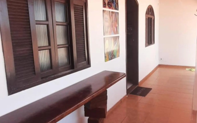 Casa 2 Quartos em Cabo Frio c / área Gourmet