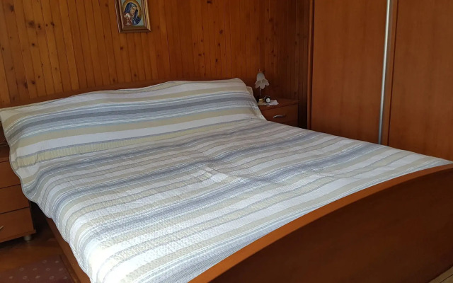 Guest House Roza