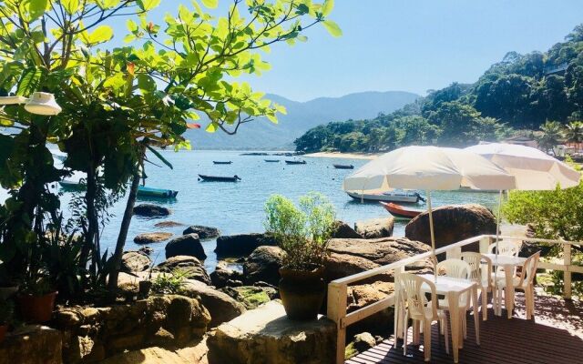 Pousada Sobre As Ondas De Picinguaba