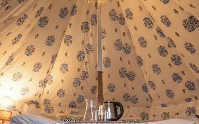 Tuk Tuk Gilhari Noida