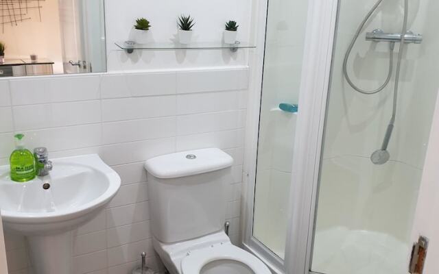 The Point Glasgow 2 Bed Apartment