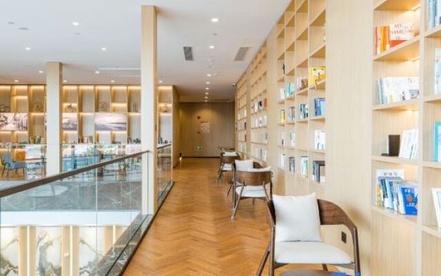 Atour Hotel Ningbo Old Bund Green Space Center