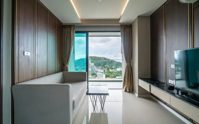Mida Grande apartment by Lofty