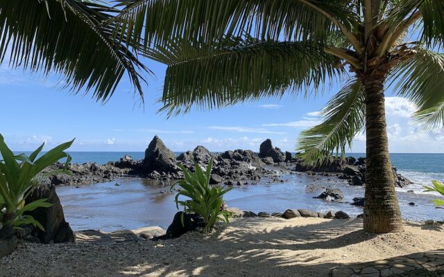 Le Rocher de Tahiti