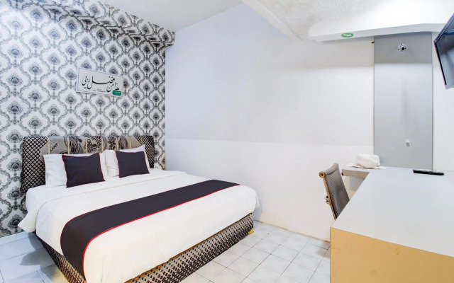 Hotel O Jalan Jenderal Sudirman Near Imam Bonjol Square