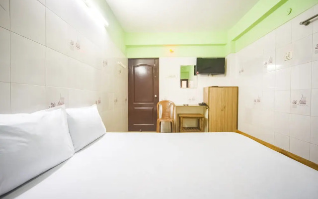 SPOT ON 45592 Nice Guest House