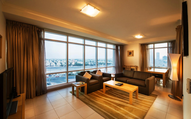 Oaks Liwa Heights Suites