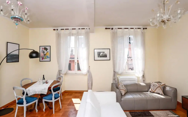 Wonder Vatican Family