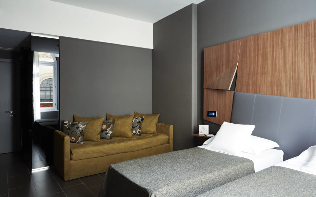 The Building Hotel 