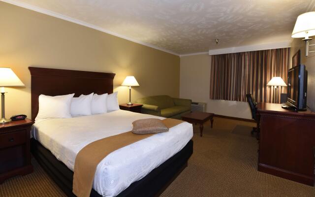 Best Western Plus Ahtanum Inn