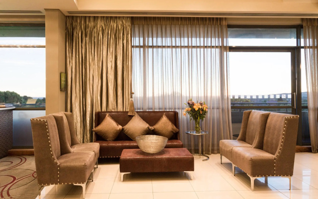 Holiday Inn Johannesburg - Rosebank by IHG